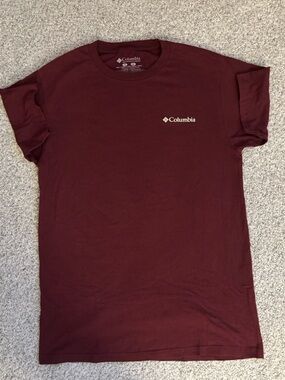 Columbia Men's Short Sleeve Tee - Maroon with White Logo